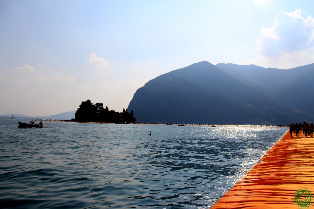 Floating Piers