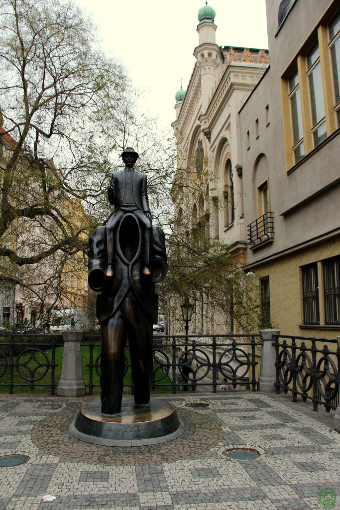 monumento a Franz Kafka