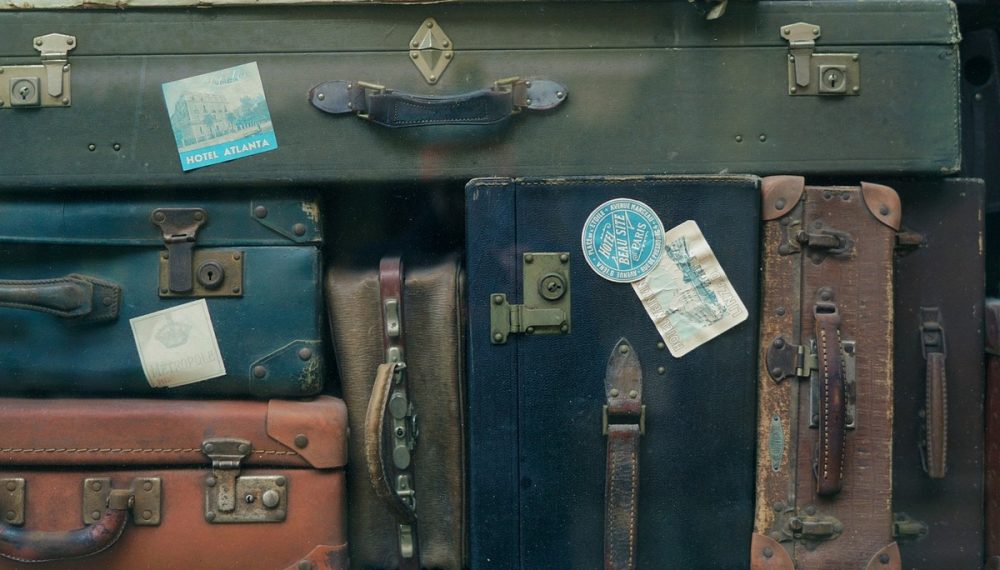 valigia come organizzare un viaggio